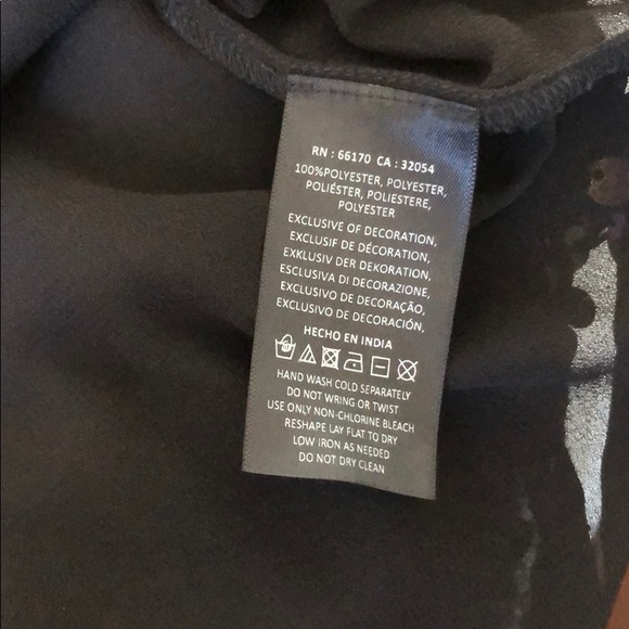 Beaded v-neck blouse - Picture 5 of 5